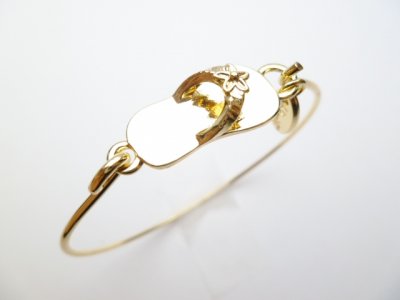 Cable Bracelet 8' w/ Yellow Gold Slipper Pendant