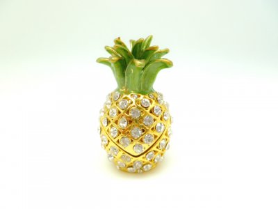 2' white Crystal Pineapple jewelry box