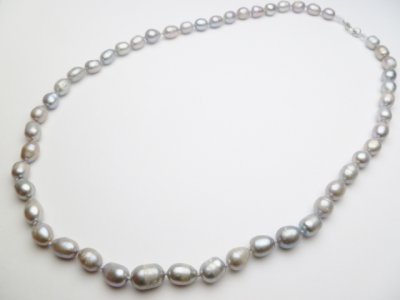 18" Silver Grey Rice Shape 7-8mm Fresh Water Pearl Necklace