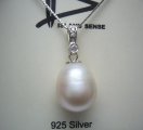 12x15mm White Fresh Water Pearl Pendant w/ 925 Silver Box Shain
