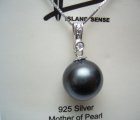 12mm Silver Black Mother of Pearl Shell w/925 Silver Chain