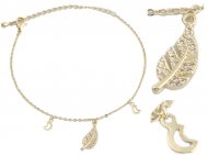 Crystal Leaf on Bass Chain 18K Gold Plated Bracelet