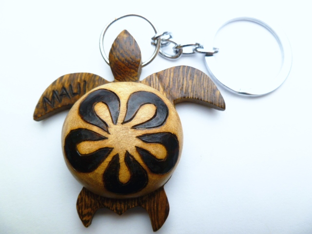 "Maui", 2" Burned Wood Turtle Hibisucs Keychain