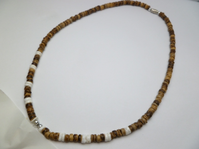 18" Light Brown Coco Bead & Litob Shell Necklace w/ Metal Ball