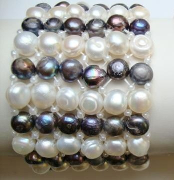 Black & White 6 Strand Fresh Water Pearl Elastic Bracelet