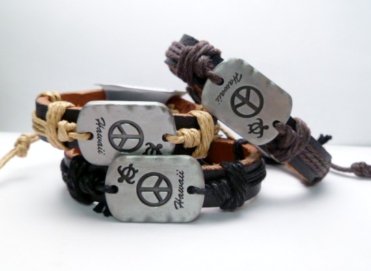 "Hawaii" Turtle & Peace Sign Metal Plaque Leather ID Bracelet