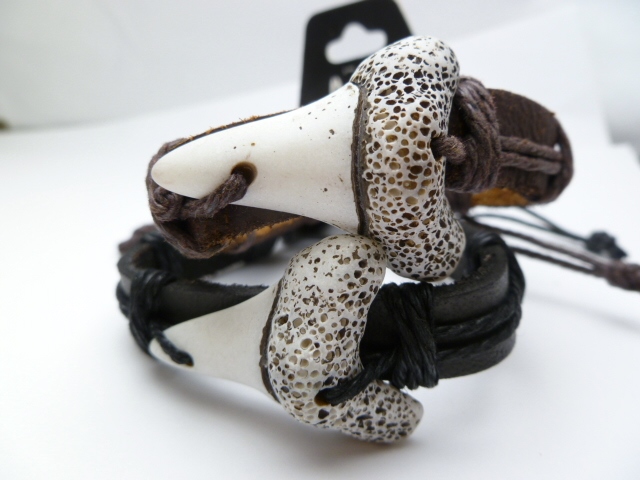 Imitation Shark Tooth Genuine Leather ID Bracelet