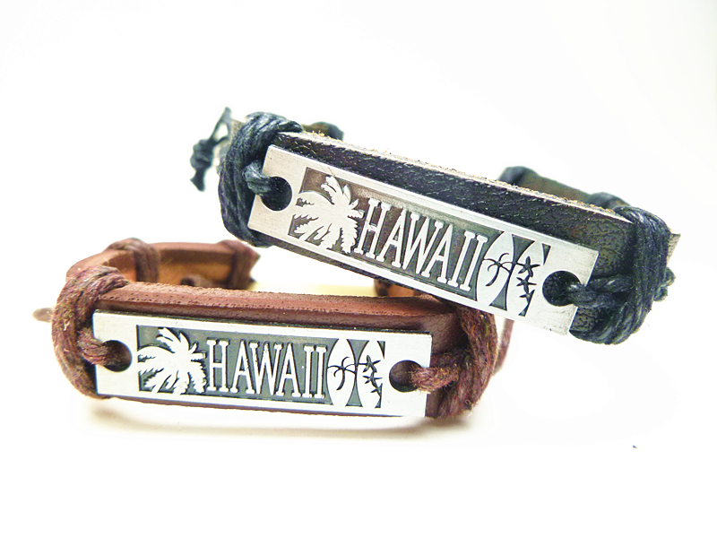 "Hawaii" Surfboard Metal Plaque Genuine Leather ID Bracelet