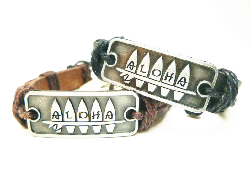 "Aloha" Surfboard Metal Plaque Genuine Leather ID Bracelet