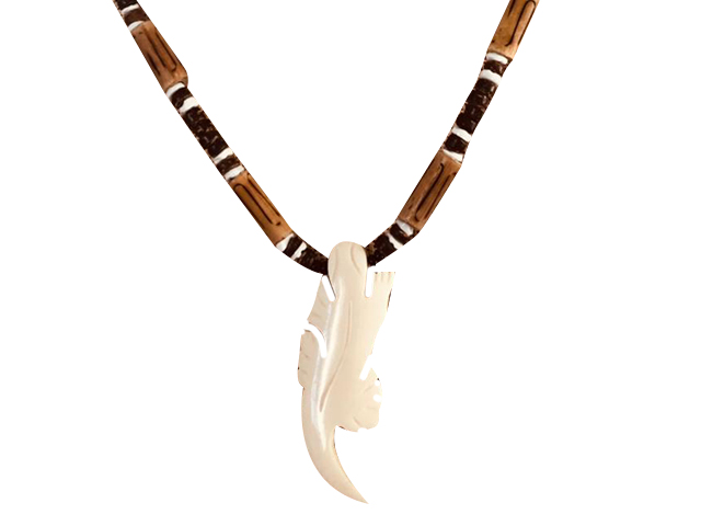 Bone Gecko w/ 18" Coconut & Wood Beads Necklace