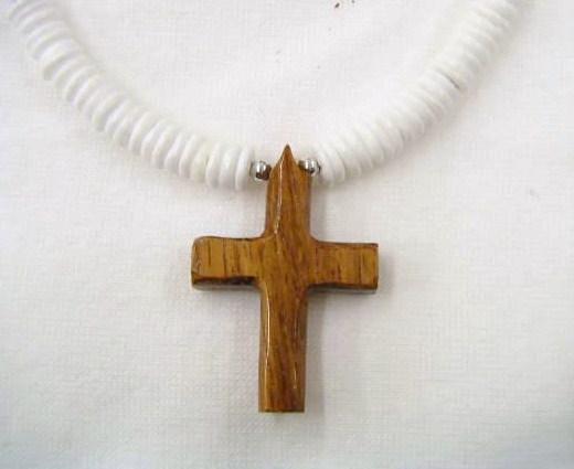 Natural Wood Cross w/ 18" Litob Clam Shell Necklace