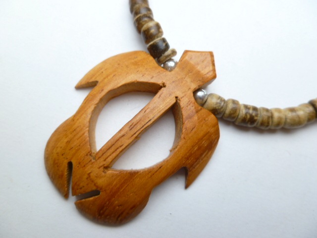 Wood Turtle w/ 18" Coconut Beads Necklace