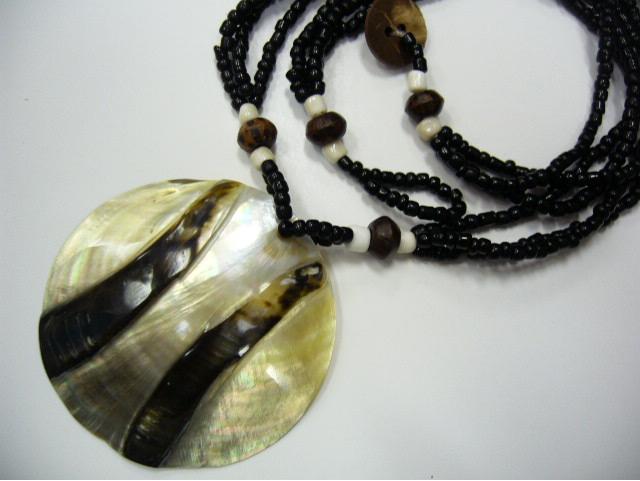 50mm Black MOP Shell Pendant w/ Black Sea Bead Necklace