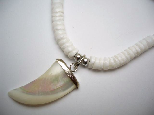 White Mother of Pearl Tusk w/ 18" Litob Clam Shell Necklace