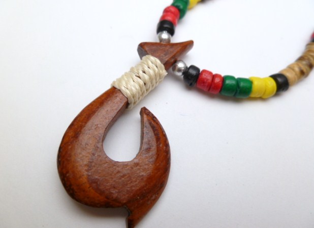 Wood Turtle w/ 18" Coconut & Wood Beads Necklace