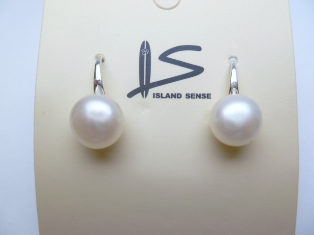 8-9mm White Fresh Water Pearl Earring