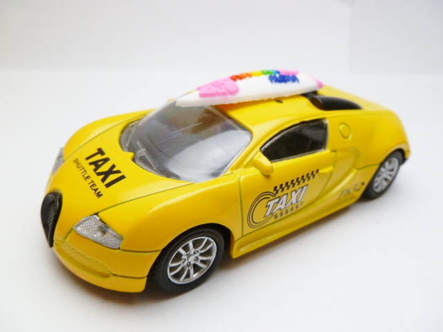 Model Car w/ Surf Board