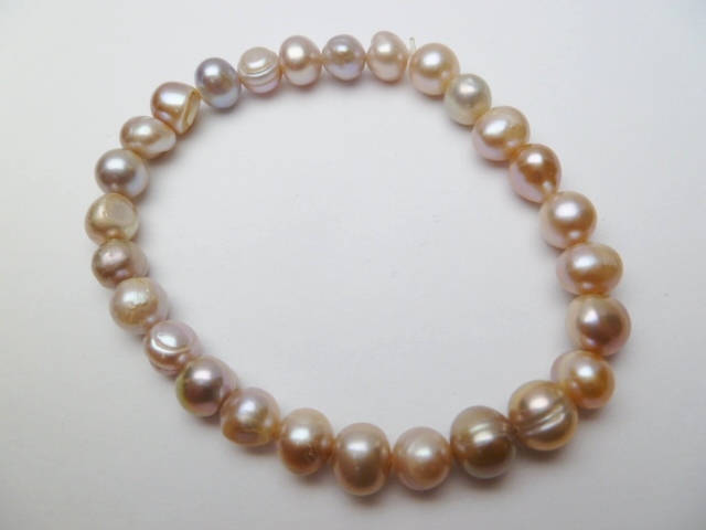 7-8mm Lavender Genuine Round Fresh Water Pearl Stretchy Bracelet