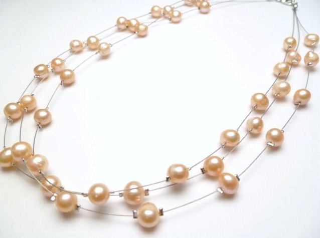 18" Peach 3-String Fresh Water Pearl Necklace