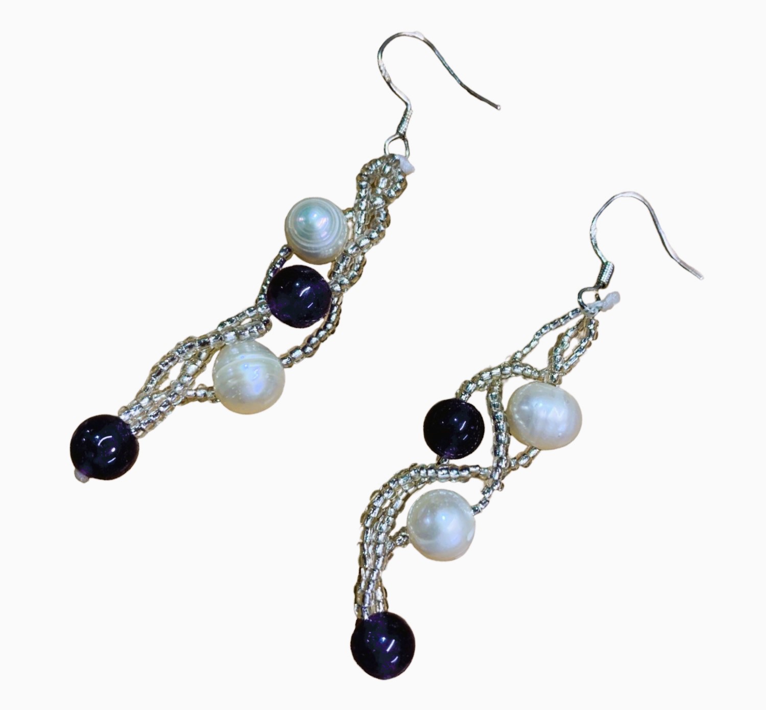 7mm White Fresh Water Pearl w/ dark purpl & silver beads earring