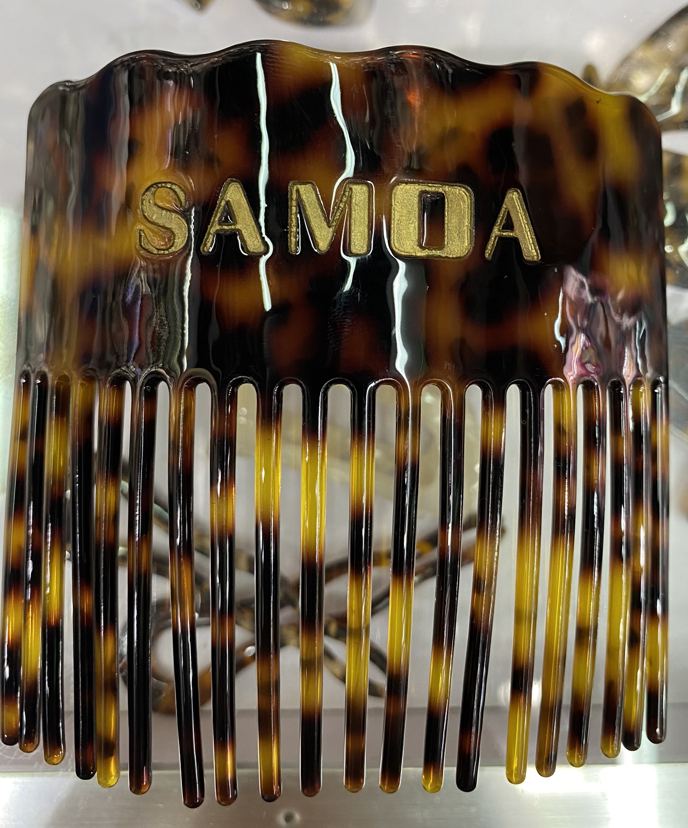 "SAMOA" Brown & Black Faux Turtle Shell Hair Comb