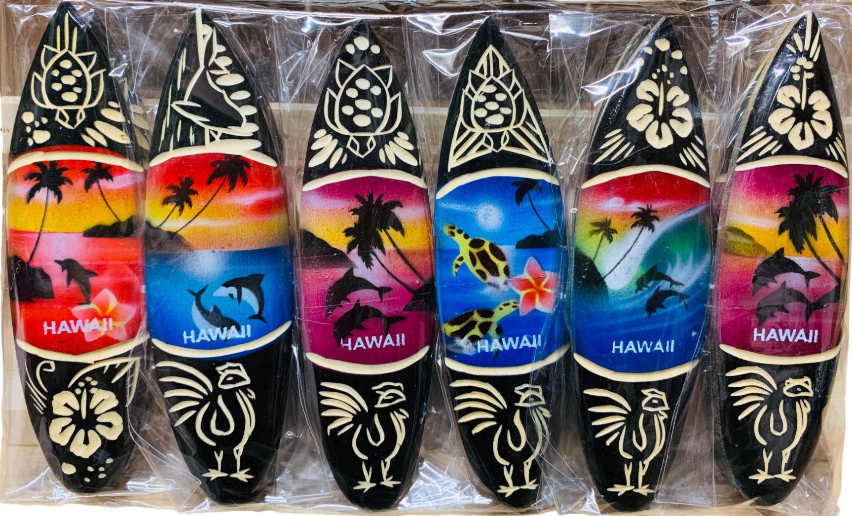 "Hawaii" Airbrushed 12cm Assorted Wood Craved Surfboard Magnet